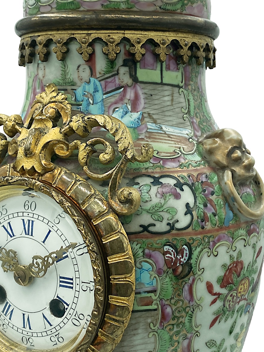 French Clock In A Canton Famille Rose Porcelain Vase, Late 19th Century-photo-1