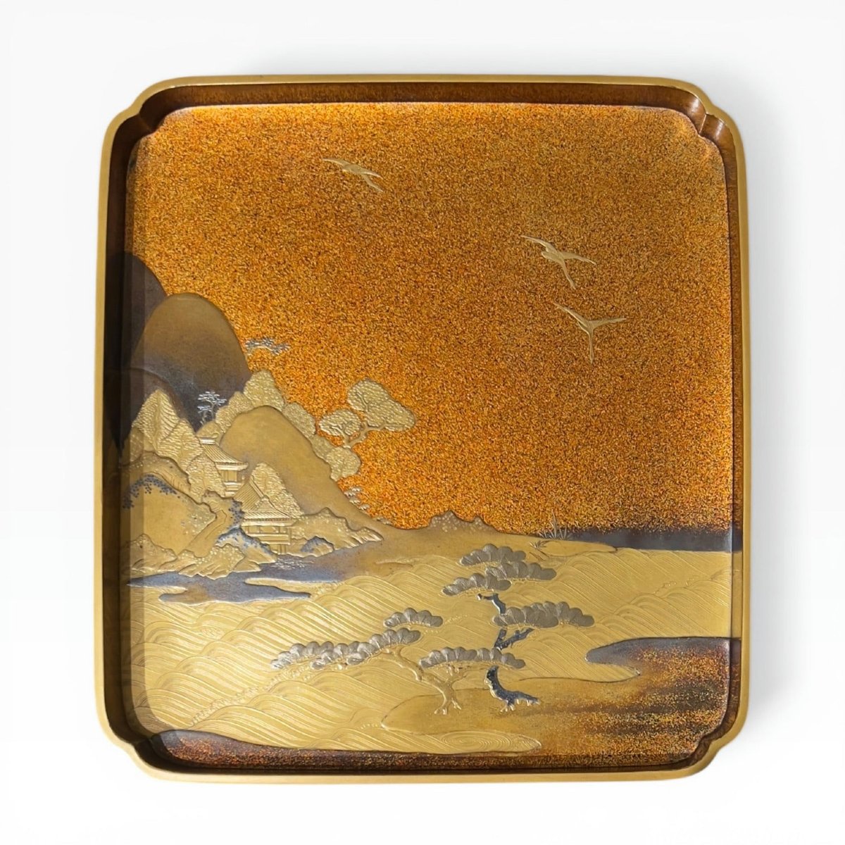 Japon, Suzuribako à décor de horagai et paysage de pavillons, époque Edo-photo-3