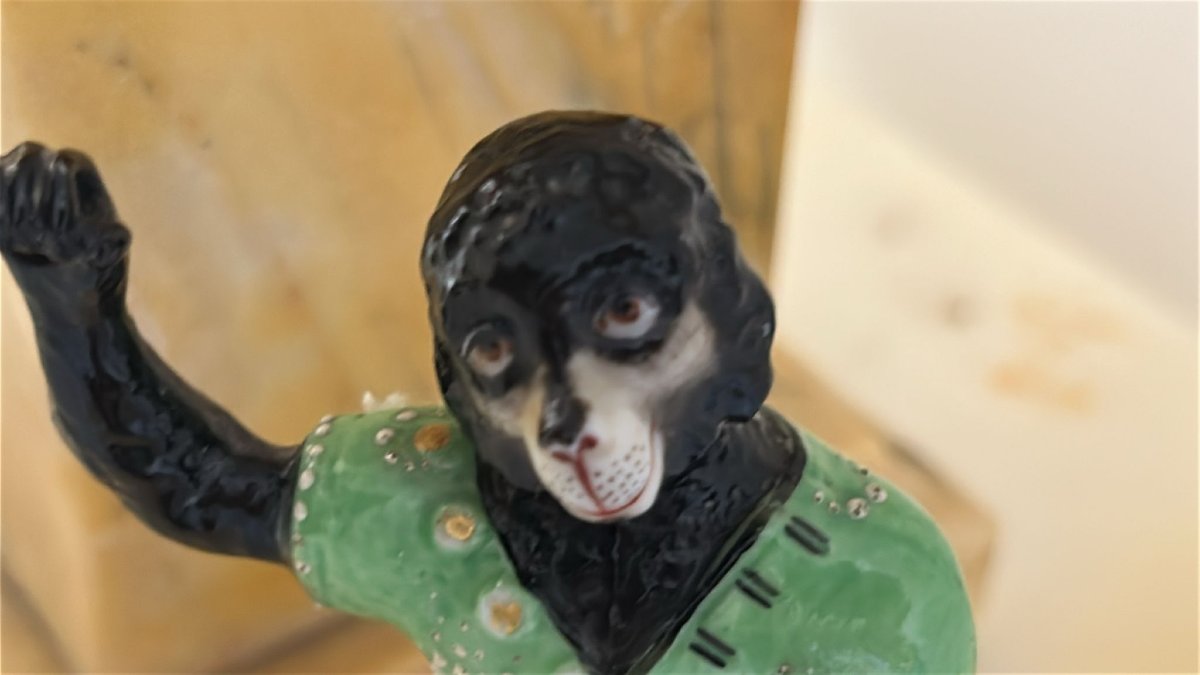 Anthropomorphic Monkey Clearly Inspired By Meissen-photo-4