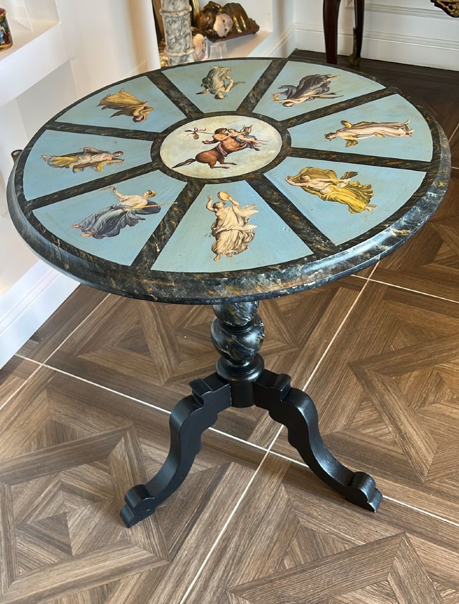 Table basse en bois de style néoclassique Napoléon III