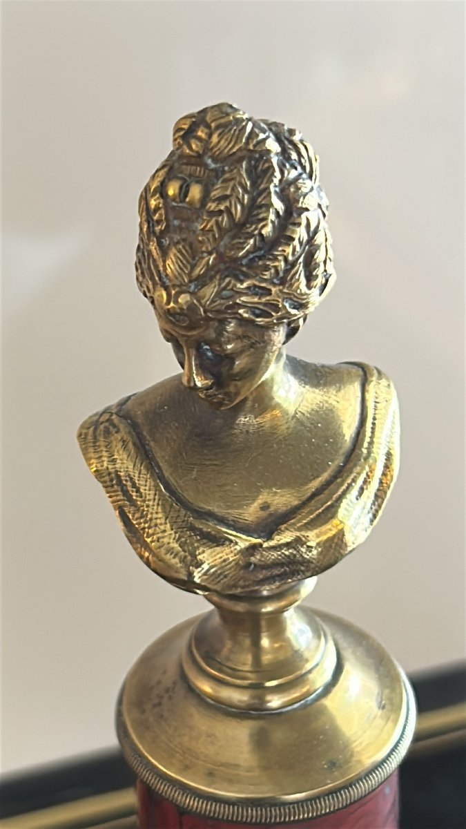Buste de Marie-Antoinette en bronze doré-photo-3