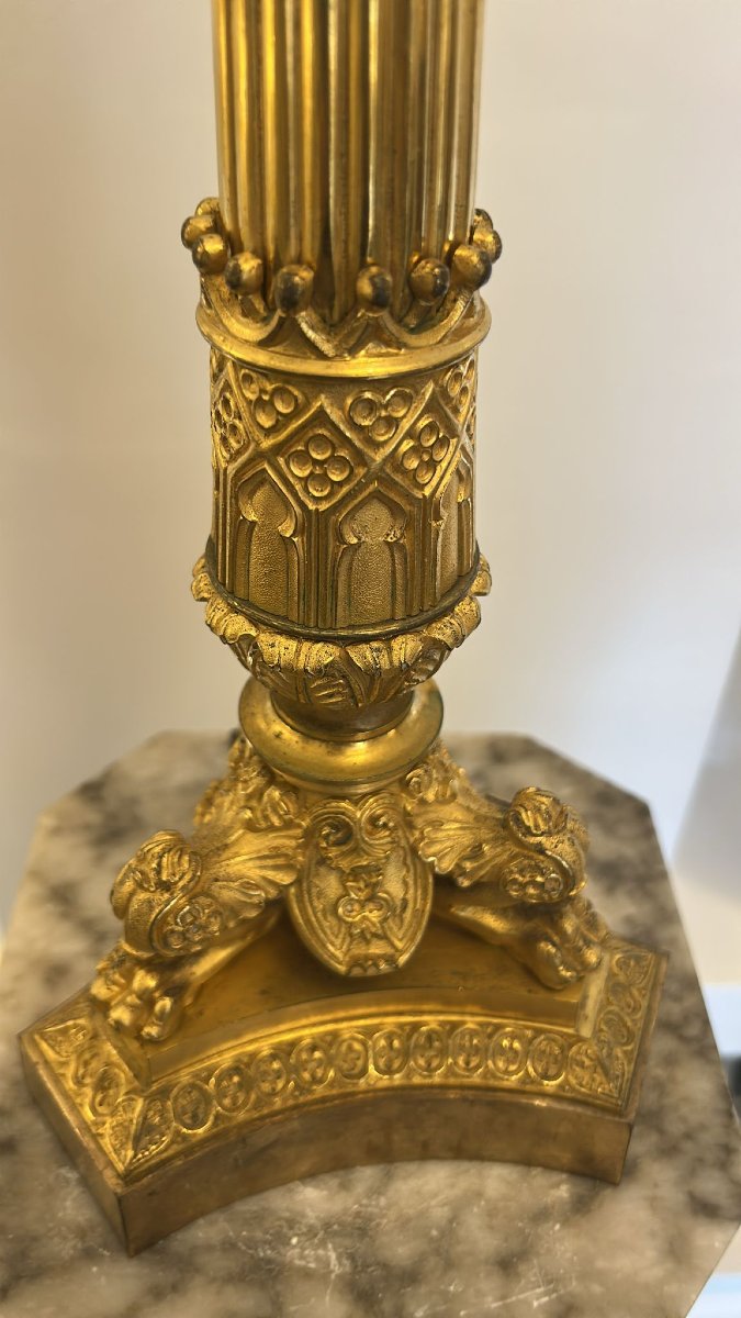 Grande paire de candélabres en bronze doré au mercure du XVIIIe siècle.-photo-3