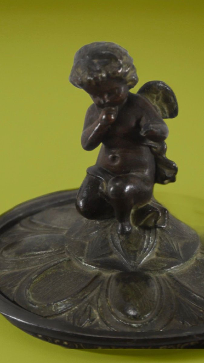 Potiche en bronze poli, finement ciselé et typique des voyages au Grand Tour du XIXe siècle.-photo-2