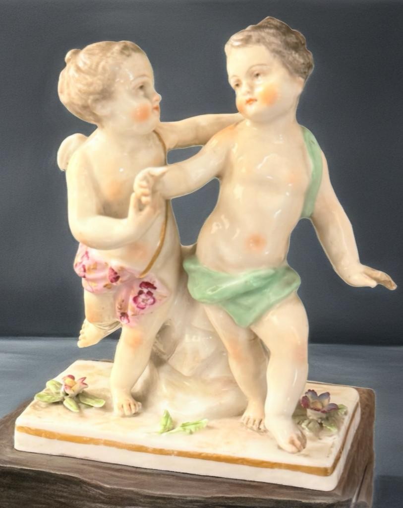 A Group Of Cupids In French Porcelain From The Samson Factory.