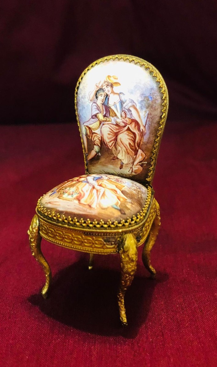 A Pair Of Miniature Chairs In Viennese Enamel.-photo-1