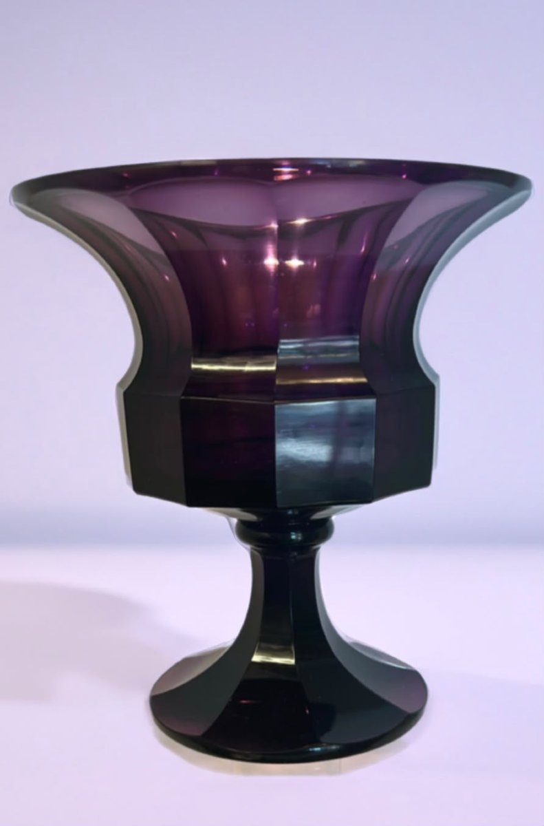 Art Deco Vase, Signed Moser Karlsbad, Made Of Faceted Amethyst-colored Crystal.-photo-3