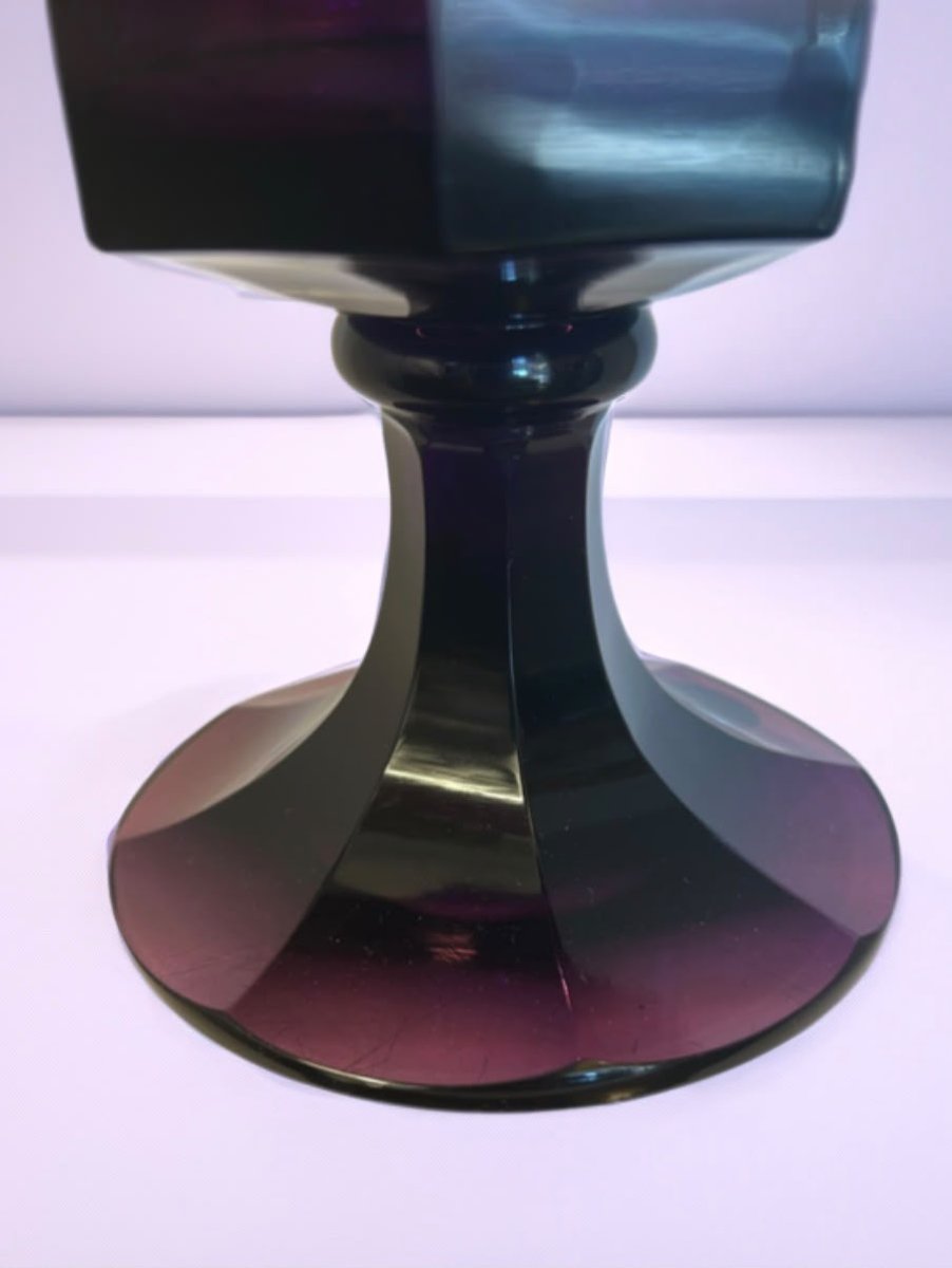 Art Deco Vase, Signed Moser Karlsbad, Made Of Faceted Amethyst-colored Crystal.-photo-4
