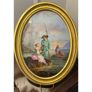 Plaque ovale en porcelaine de Limoges, XIXe siècle. 