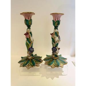 Paire de chandeliers en porcelaine – Époque Ferdinand, XVIIIe siècle. Période : vers 1780-1790.