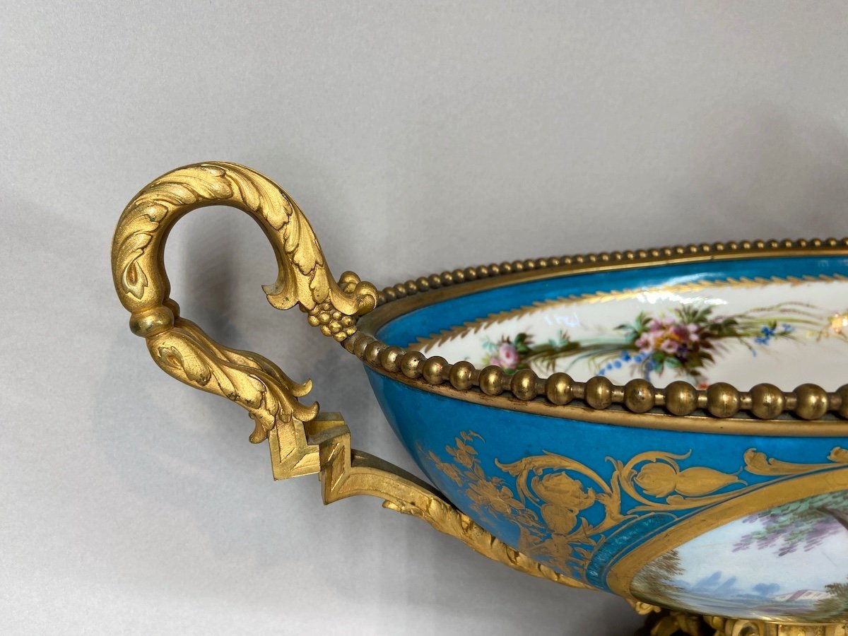 19th Century French Louis XVI Sevres Porcelain Jardiniere-photo-3