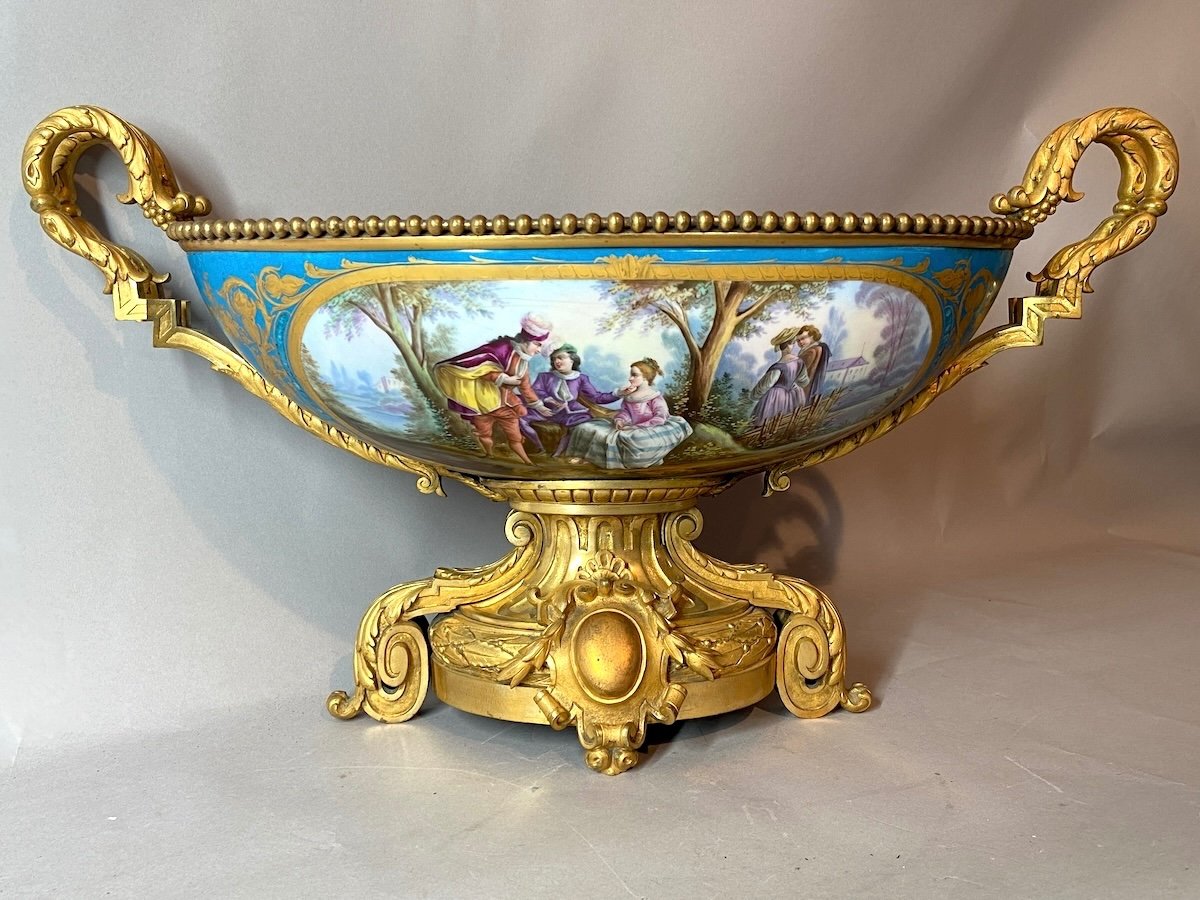 19th Century French Louis XVI Sevres Porcelain Jardiniere-photo-5