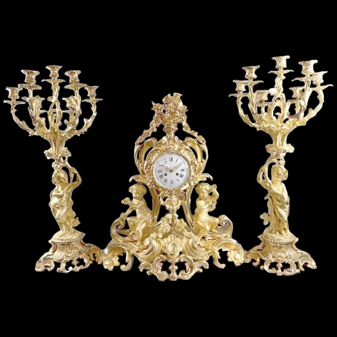 Antique  Louis XV Clock In French Bronze 1840 With Two Candelabra