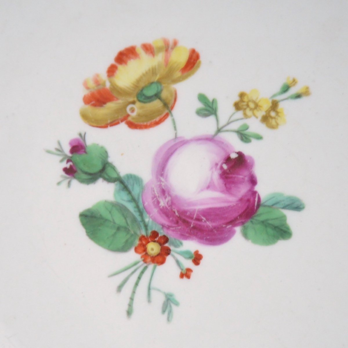 Paire d'Assiettes En Porcelaine De Vienne à Décor Floral époque XVIIIème Circa  1791 -photo-3