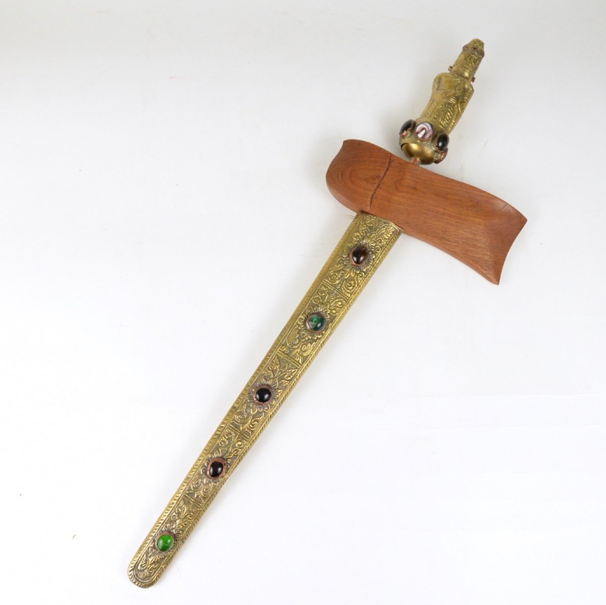 Indonesian Kriss And Its Scabbard Pommel In The Shape Of A Character Copper And Stones-photo-2