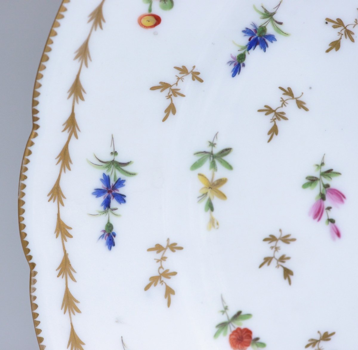 Assiette En Porcelaine &agrave; D&eacute;cor Floral Polychrome Manufacture Dite De Monsieur De Clignancourt-photo-3