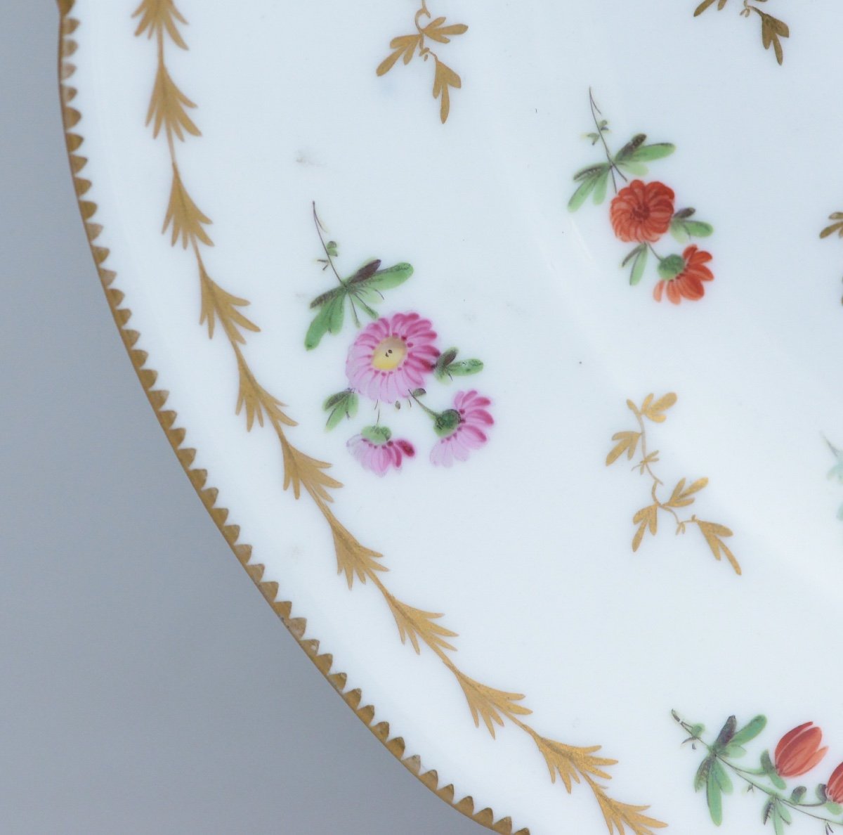 Assiette En Porcelaine &agrave; D&eacute;cor Floral Polychrome Manufacture Dite De Monsieur De Clignancourt-photo-4