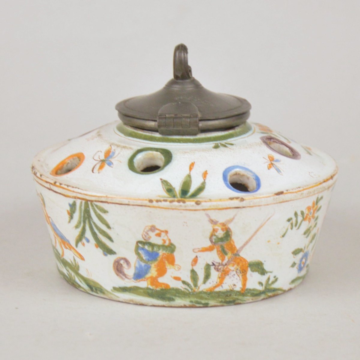 Polychrome Grand Feu Earthenware Inkwell With Grotesque Decor, France, 18th Century -photo-1