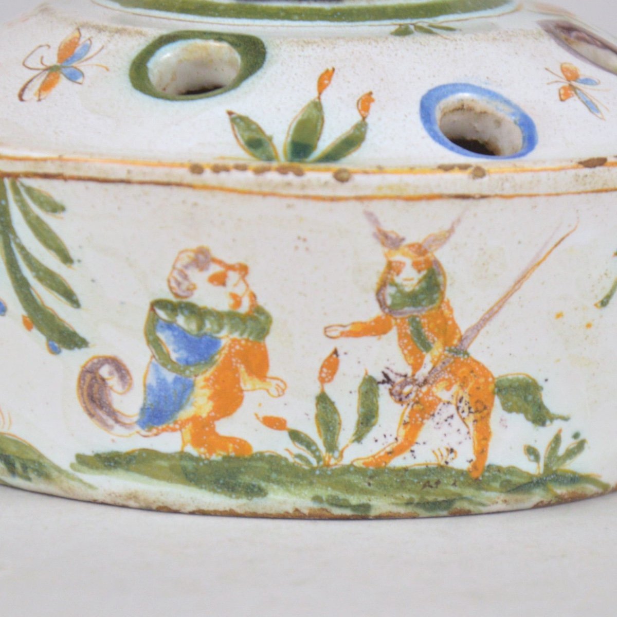 Polychrome Grand Feu Earthenware Inkwell With Grotesque Decor, France, 18th Century -photo-2