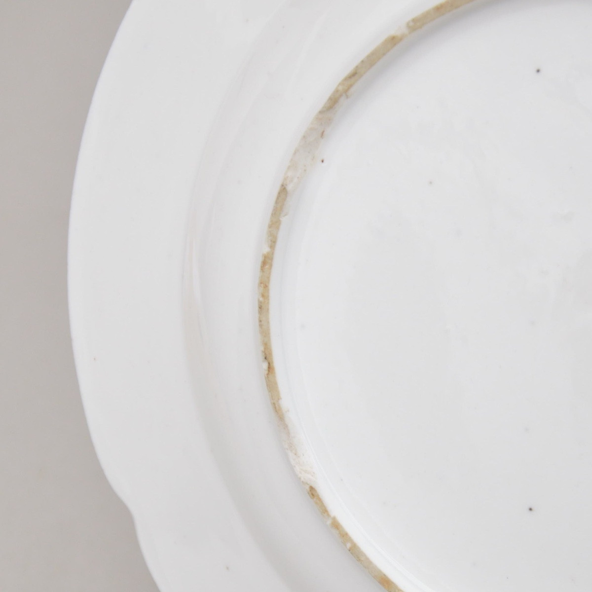 Assiette en porcelaine de Paris, Manufacture de la Reine, rue Thiroux, fin XVIIIe siècle-photo-5