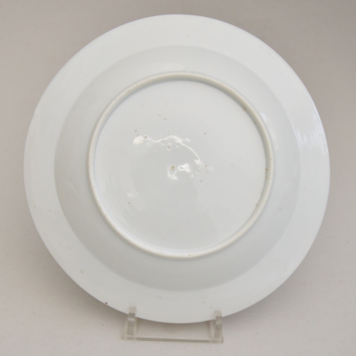 Assiette en porcelaine de Vieux Paris décor polychrome et or – XVIIIe siècle-photo-3