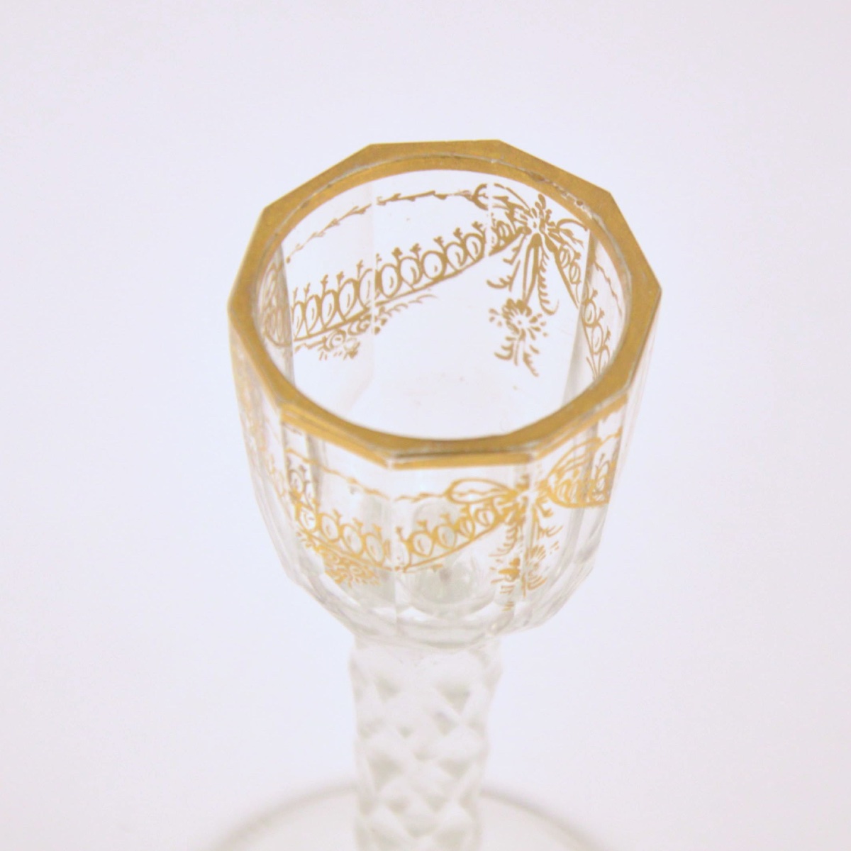 Four Small Wine Glasses Made Of Cut And Gilded Glass, England, Circa 1780-photo-4