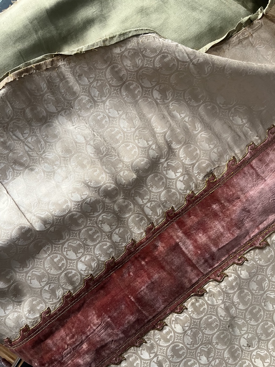 Chasuble Made Of White Silk Damask And Pink Silk Velvet, Embroidered By Roume De Joyet, Paris, 19th Arrondissement-photo-4