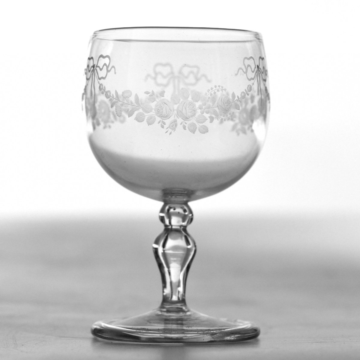 Set Of Twelve White Wine Blown Glasses With Hand-cut Floral Decoration 19th Century