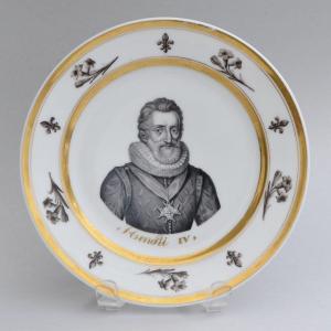 Assiette En Porcelaine à Décor Peint En Grisaille Portrait d'Henri IV Vers 1840