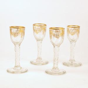 Four Small Wine Glasses Made Of Cut And Gilded Glass, England, Circa 1780