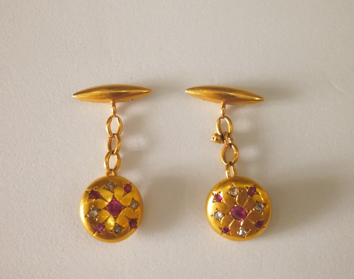 Pair Of Cufflinks In 18-karat Gold, Diamonds And Rubies, Circa 1910.