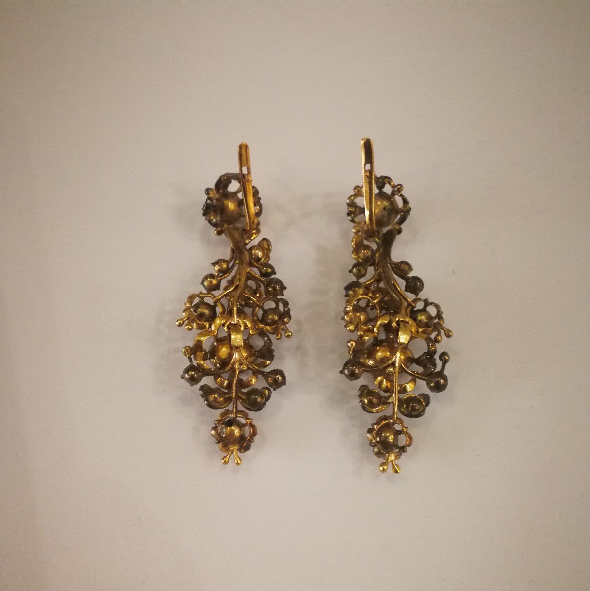 Spanish Drop Earrings In Gold And Diamonds, Mid-19th Century.-photo-2