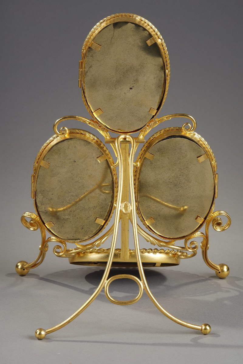 Mid-19th Century Portrait Holder In Pietra Dura. -photo-4