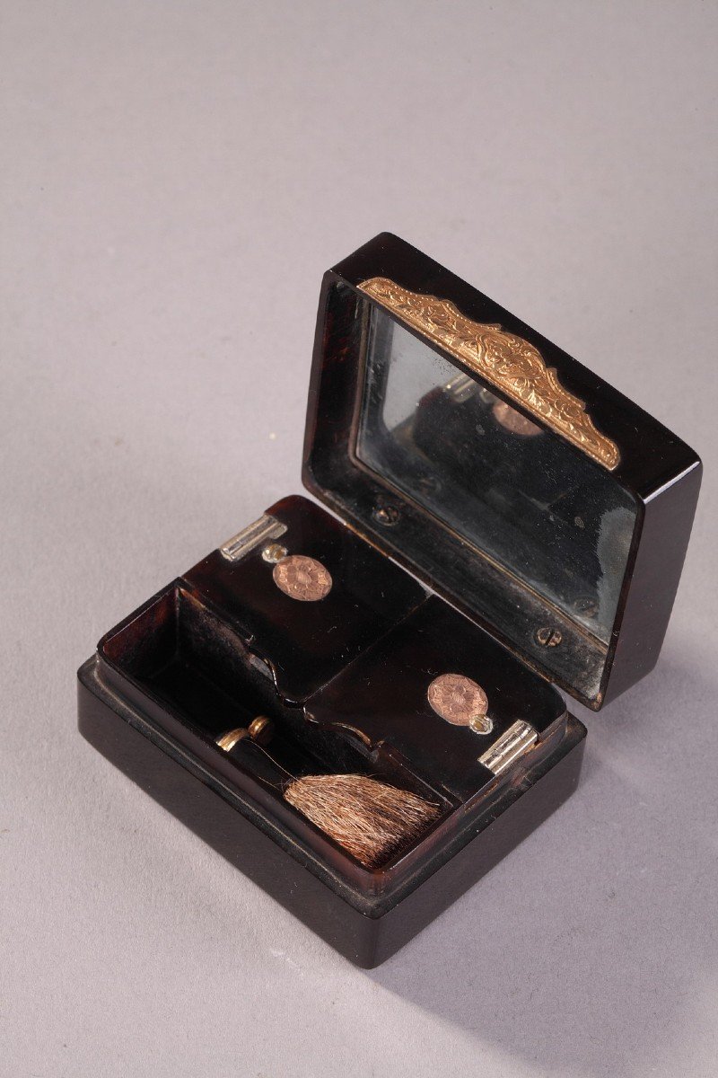 Necessary In Tortoiseshell And Gold. Louis XVI Period.-photo-4