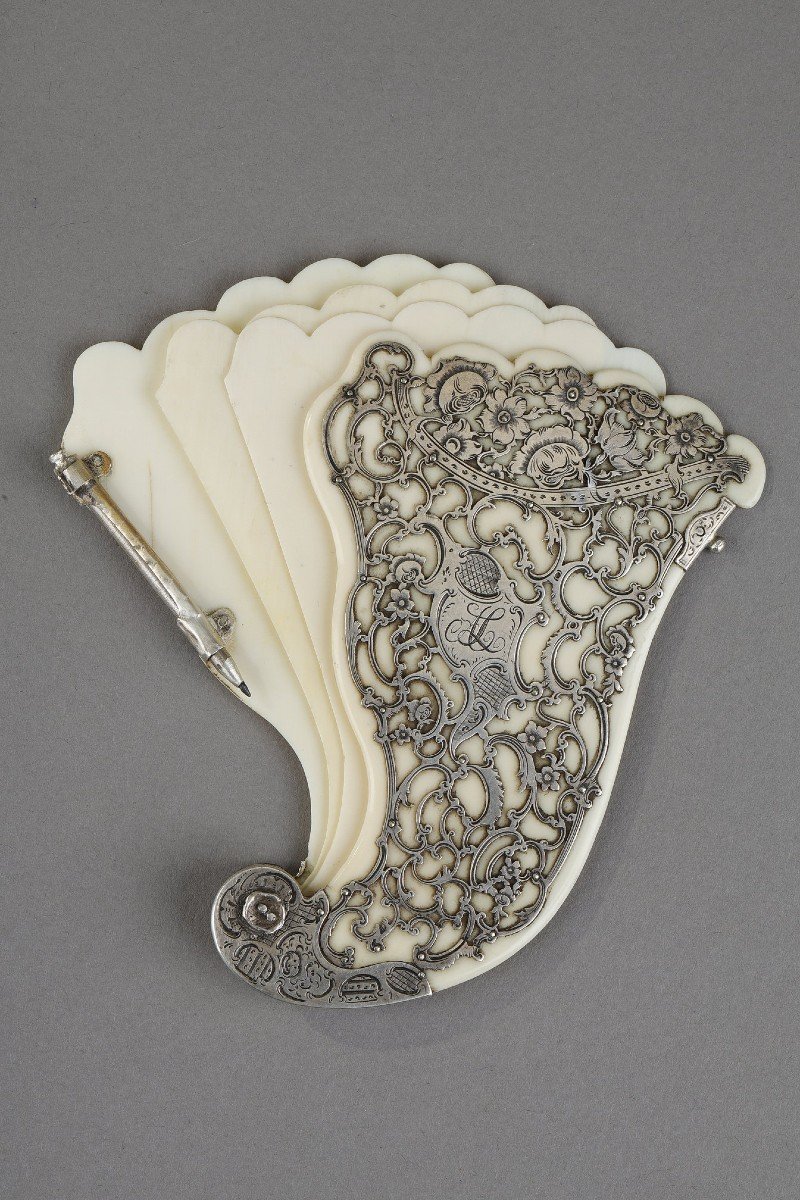 Mid-19th Century Dance Card In Silver And Ivory. 