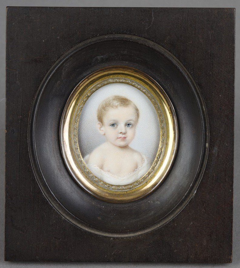 Miniature Sur Ivoire, Portrait d'un Enfant du XIXème Siècle.