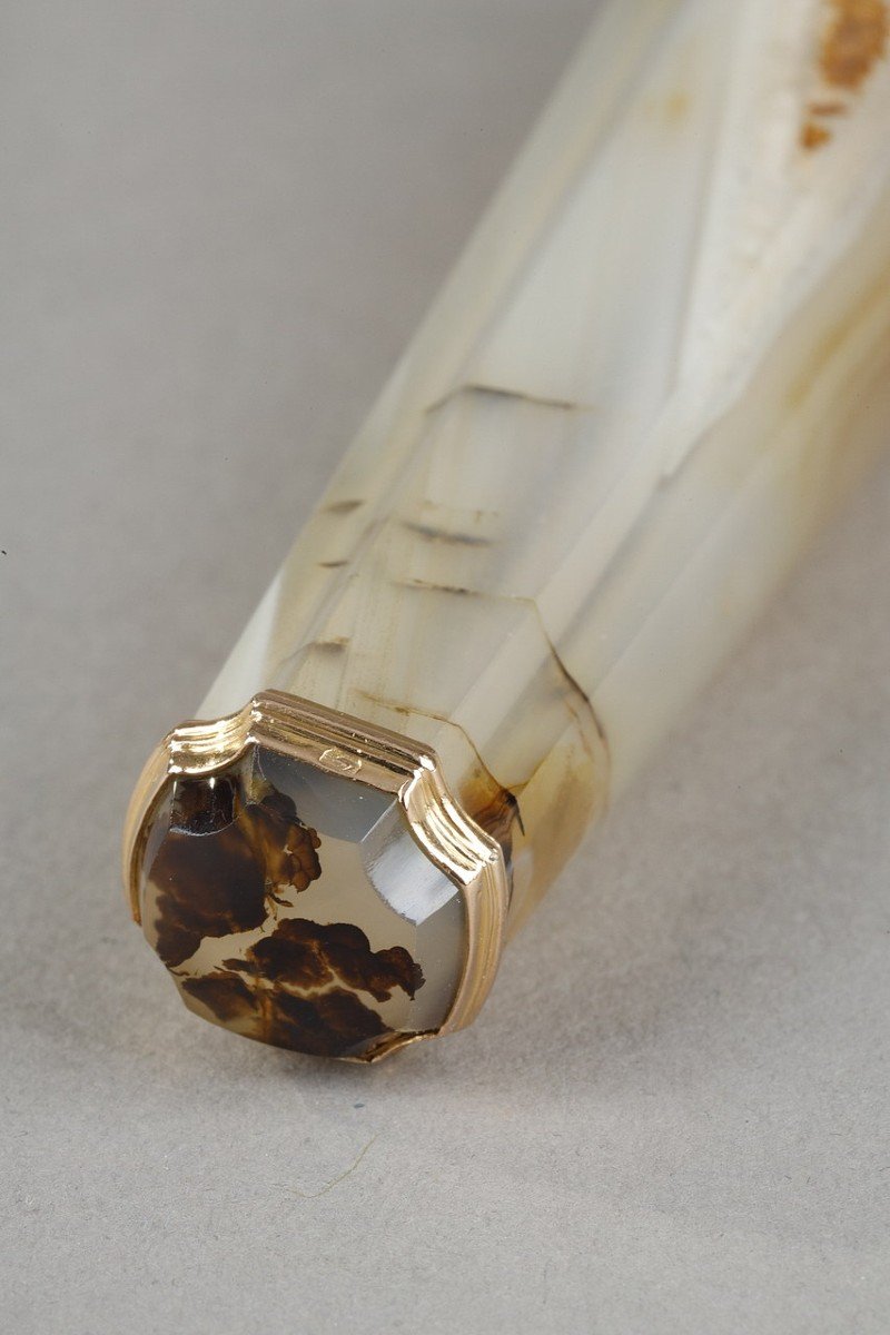 Gold-mounted Agate Wax Case, 18th Century.-photo-7