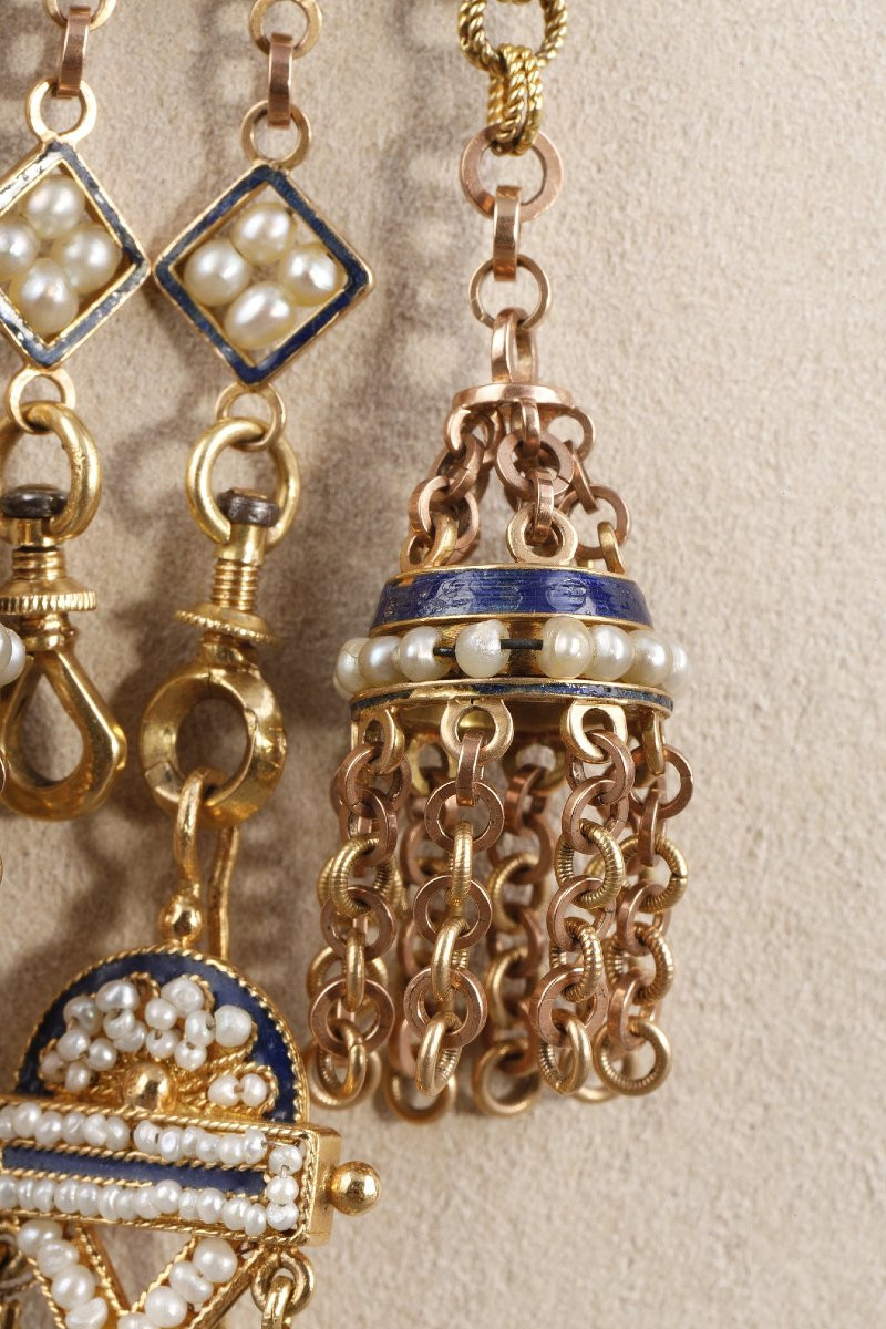 Chatelaine With Amphora In Gold, Enamel And Pearls, 19th Century-photo-3