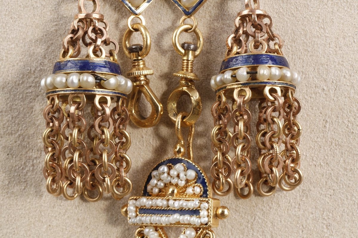 Chatelaine With Amphora In Gold, Enamel And Pearls, 19th Century-photo-4
