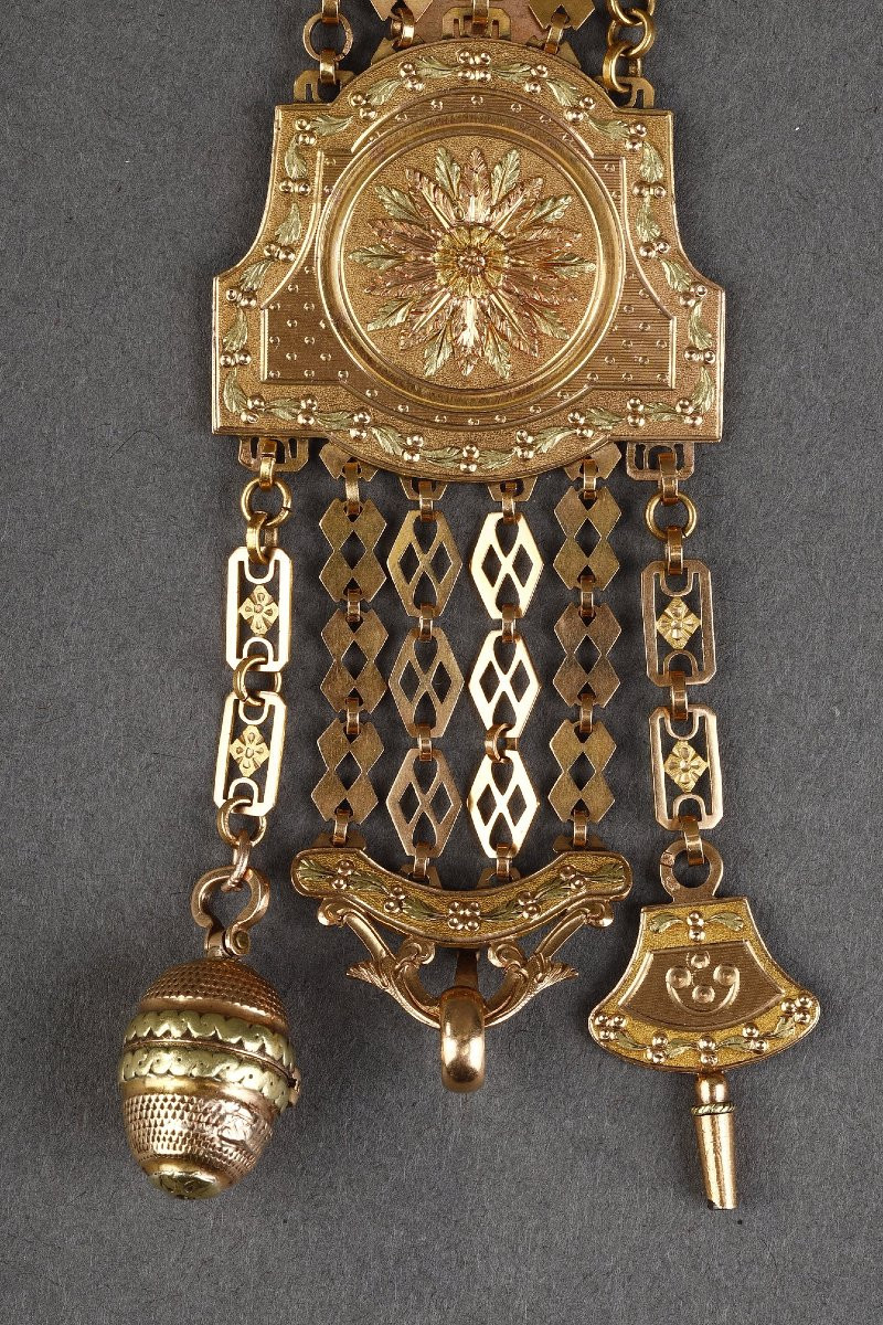 CHATELAINE EN OR DE LA SECONDE PARTIE DU XIX SIECLE-photo-2