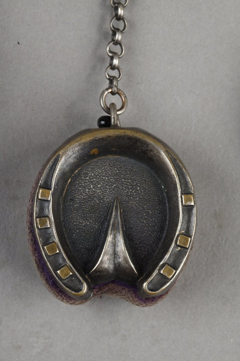 Une châtelaine de couturière " art populaire"-photo-6