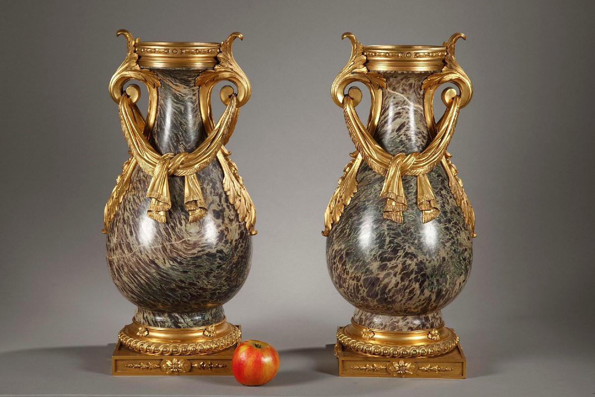Pair Of Louis XVI Style Russian Jasper Urns-photo-2