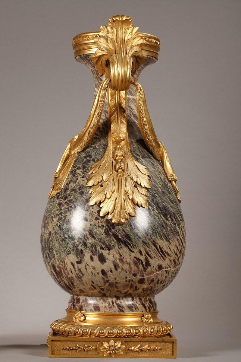 Pair Of Louis XVI Style Russian Jasper Urns-photo-5