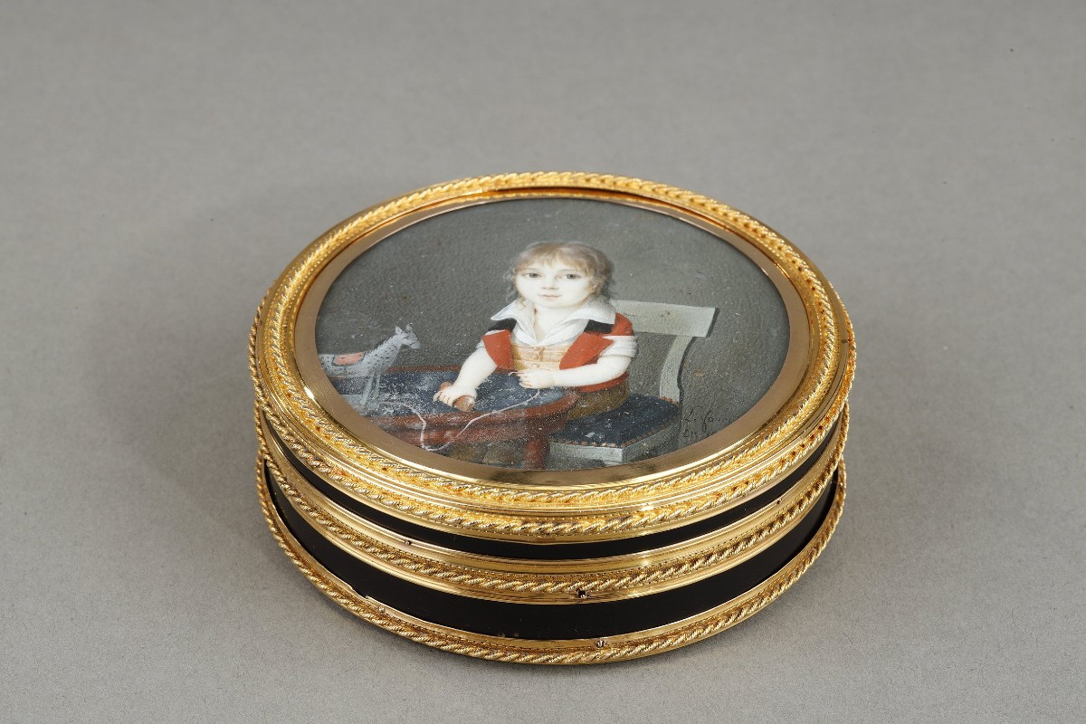 Un drageoir et sa miniature portrait enfant