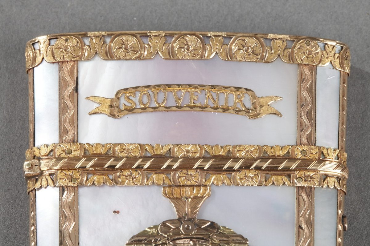 Tablet Case In Gold With Enamel, Mother-of-pearl And Ivory. 19th Century -photo-5