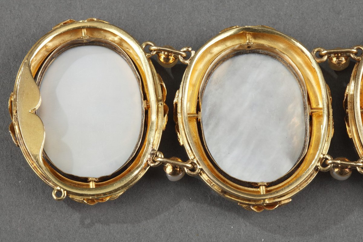Gold And Enamel Bracelet. Mid 19th Century. -photo-6