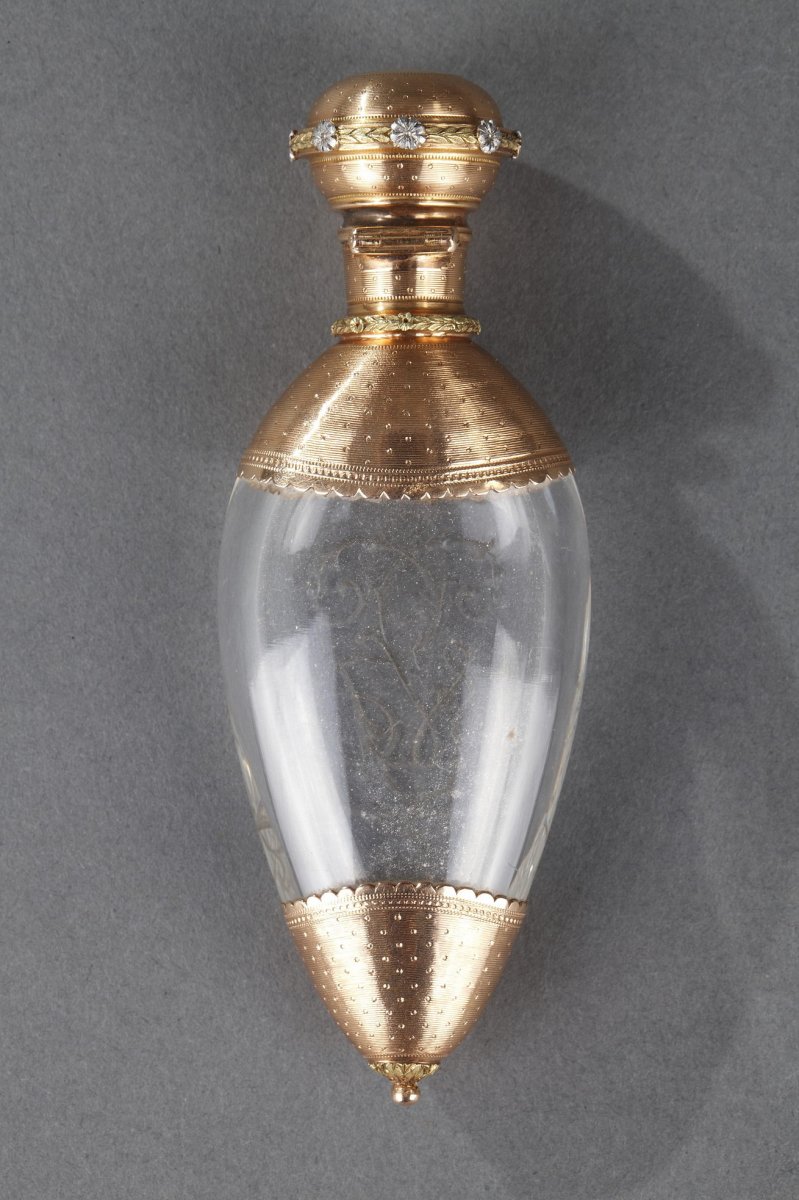 Crystal Flask With Gold. Late 19th Century. -photo-2