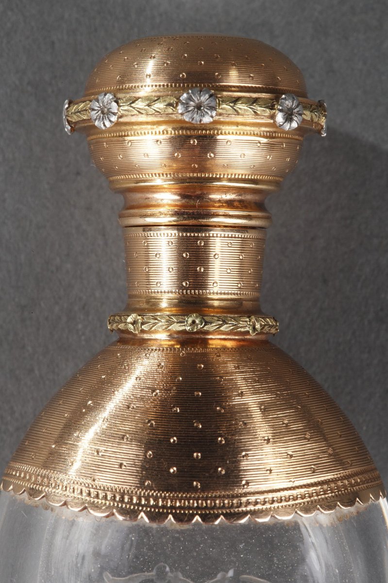 Crystal Flask With Gold. Late 19th Century. -photo-3