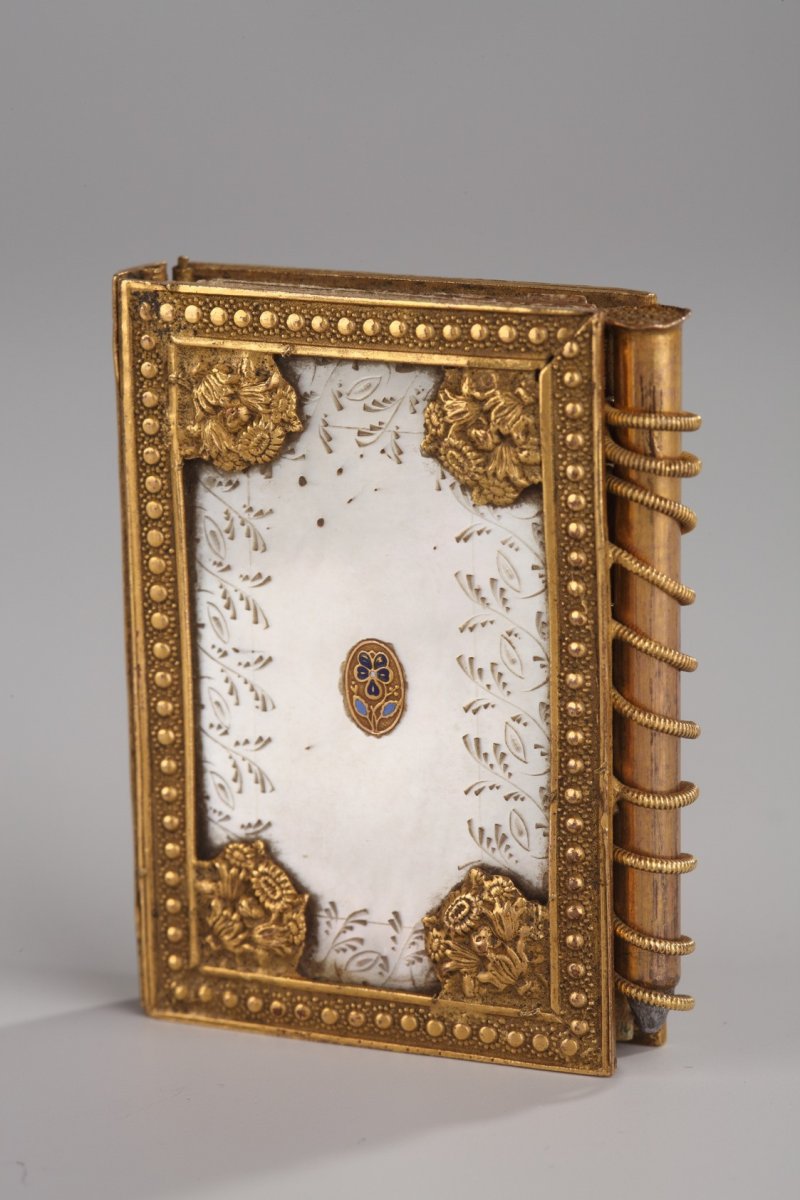 Charles X Dance Card In Mother Of Pearl And Bronze. Circa 1815-1830. -photo-2