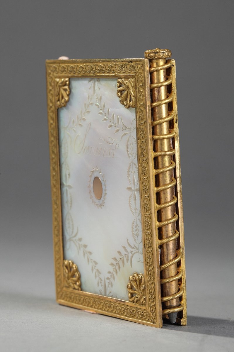 Charles X Dance Card In Mother Of Pearl And Bronze. Circa 1815-1830. -photo-4