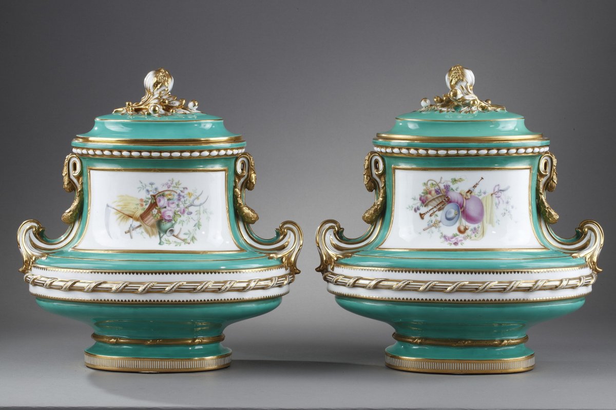 Grande Paire De Vases De Style Louis XV. Seconde Partie Du XIXème Siècle. -photo-2